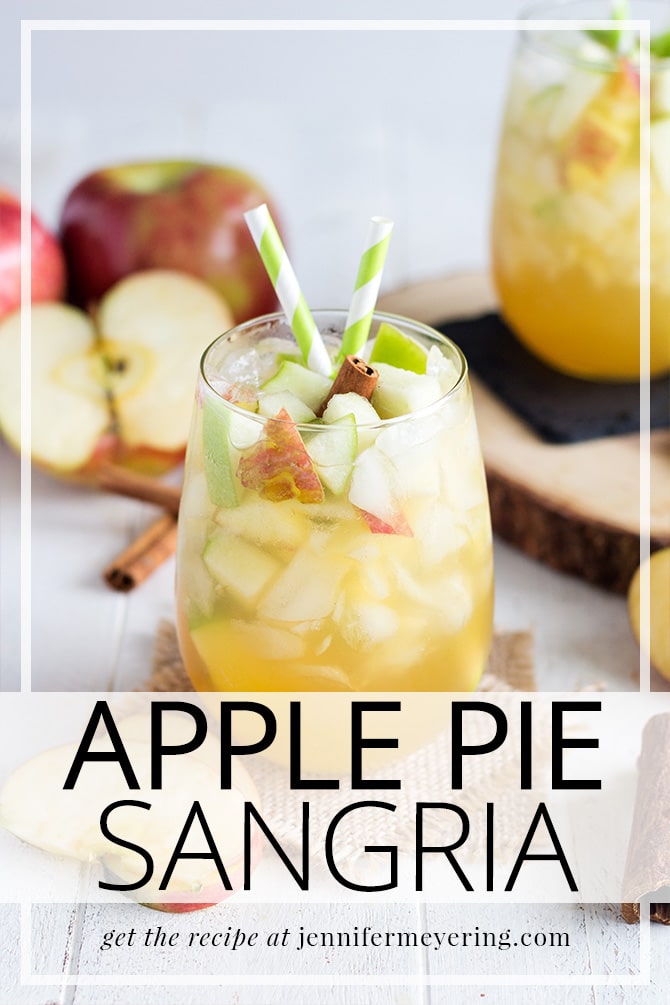 Apple Pie Sangria - JenniferMeyering.com