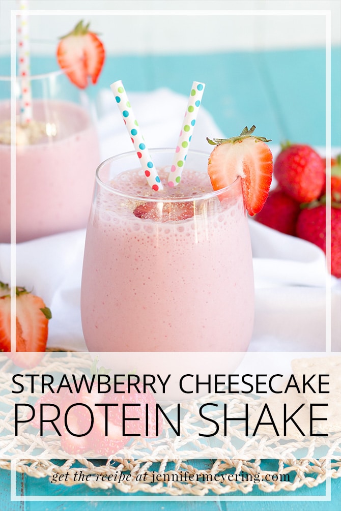 Strawberry Cheesecake Protein Smoothie | JenniferMeyering.com