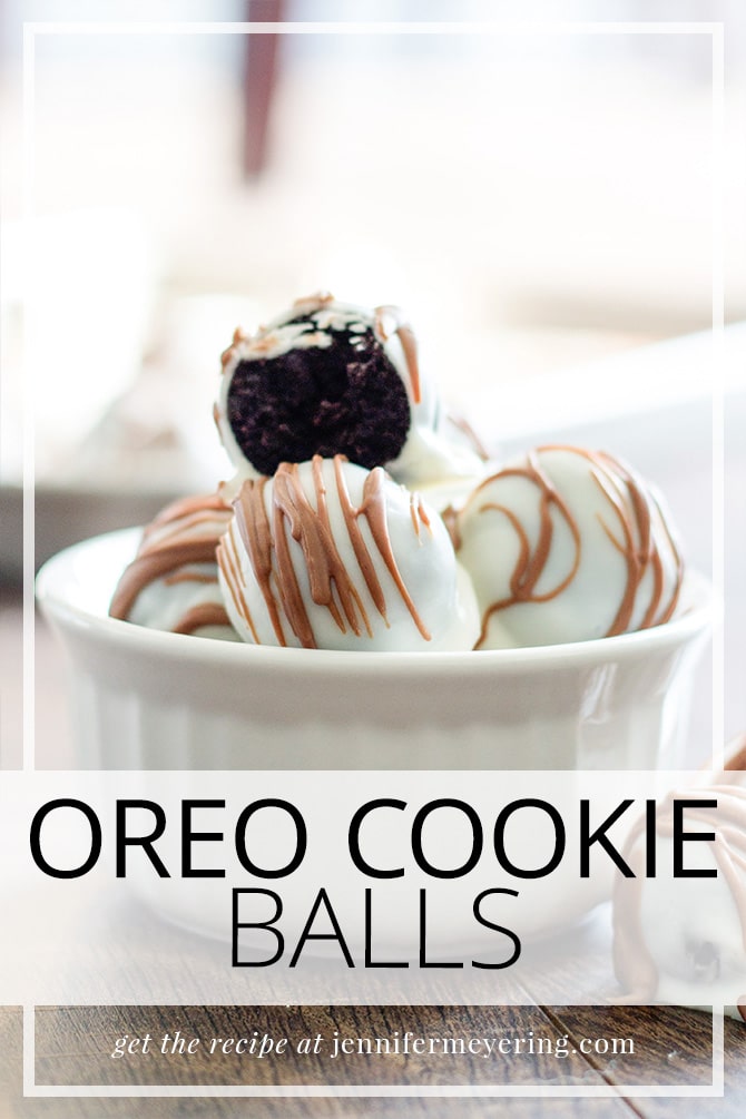 Oreo Cookie Balls -- JenniferMeyering.com