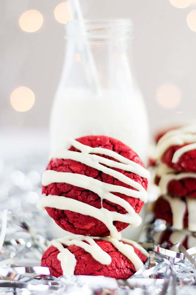 Red Velvet Cheesecake Cookies