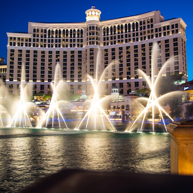 Travel Guide: Las Vegas - Bellagio Fountains