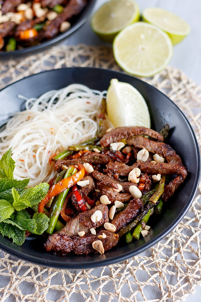 Thai Rice Noodle &Amp; Steak Stir-Fry