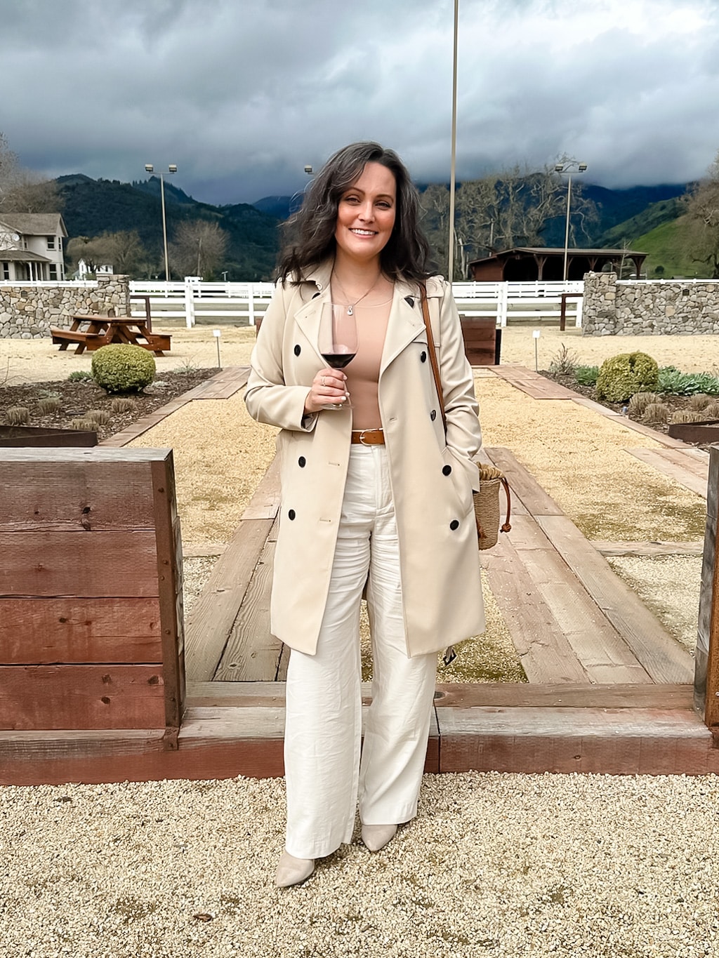 Home 33 Napa - Saturday Outfit