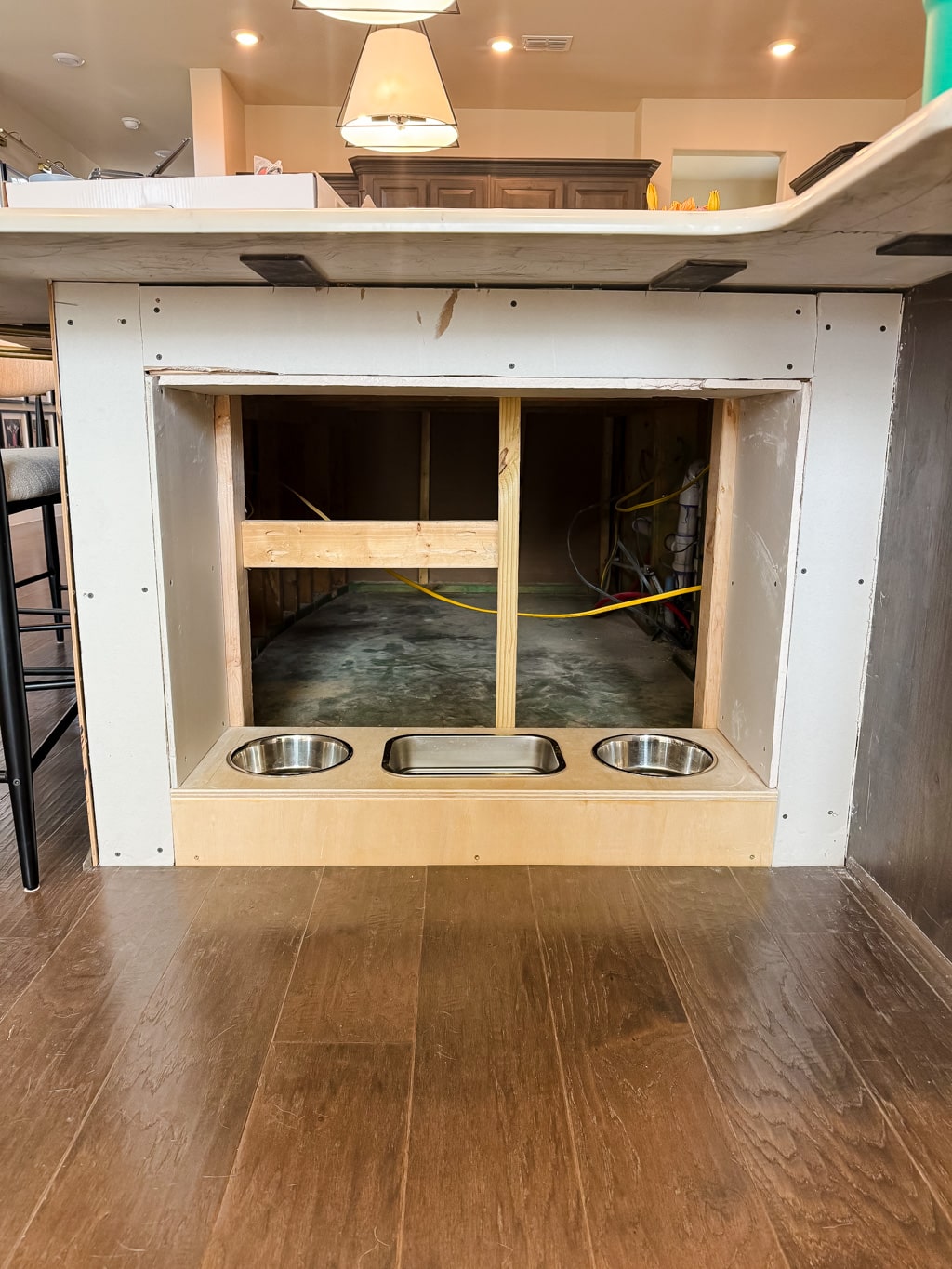 Built-In Dog Feeding Station 6 Built In Dog Feeding Station 5