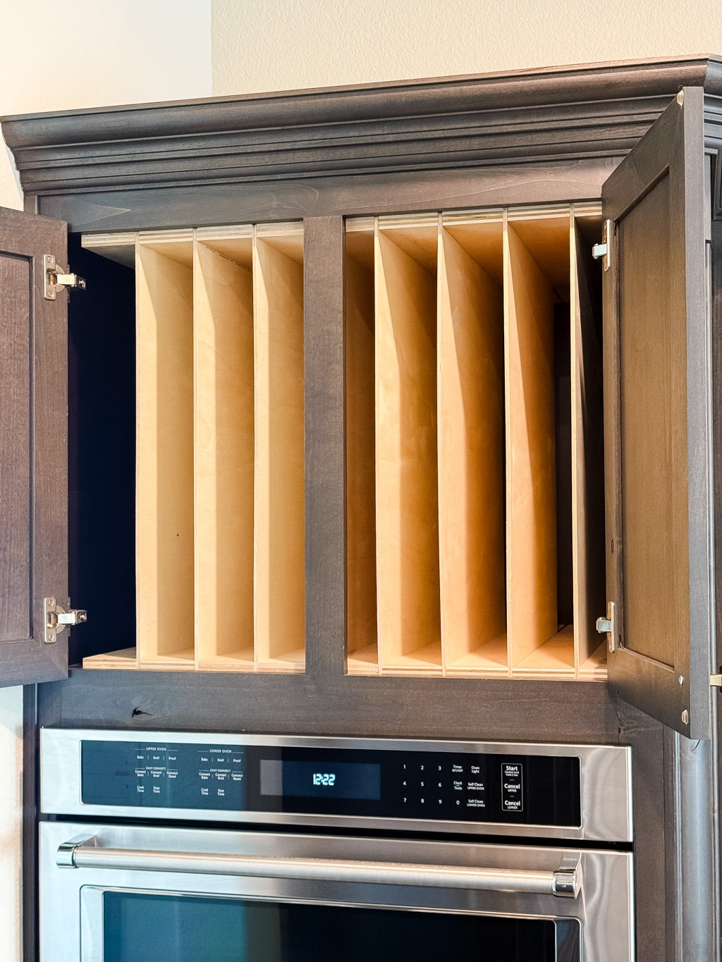 Diy Vertical Pan Storage 17 Diy Vertical Pan Storage 5